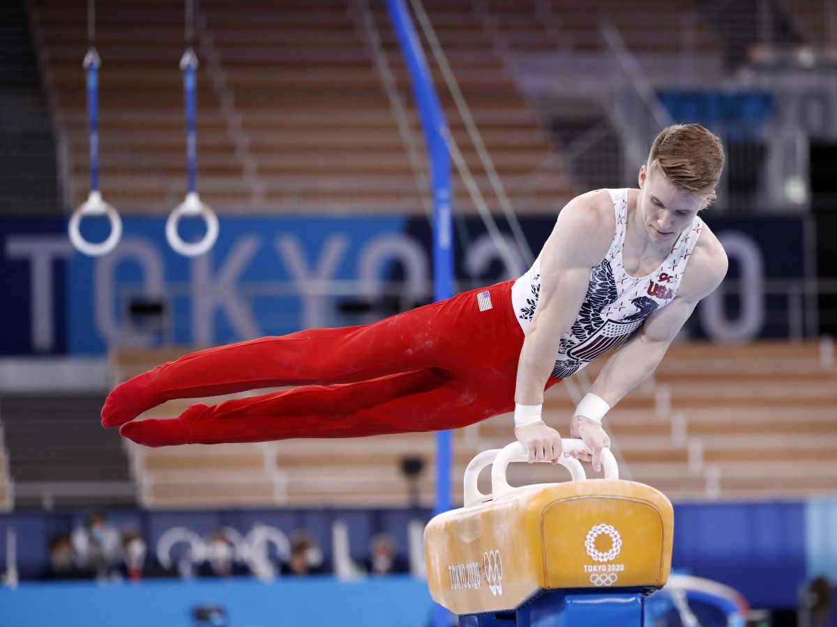 Olympic Gymnasts Serving Notice: College Cuts Mean Fewer Medals ...