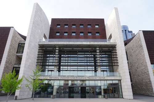 Opened in 2004, the National Underground Railroad Freedom Center is a museum in downtown Cincinnati paying tribute to efforts to abolish slavery. Photo © Eq Roy | Dreamstime.com